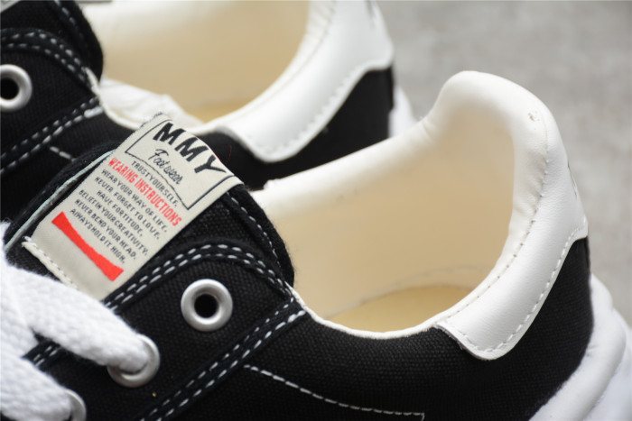 MIHARA YASUHIRO Black And White AO6FW703