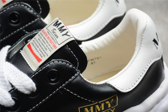 MIHARA YASUHIRO Black And White AOFW701