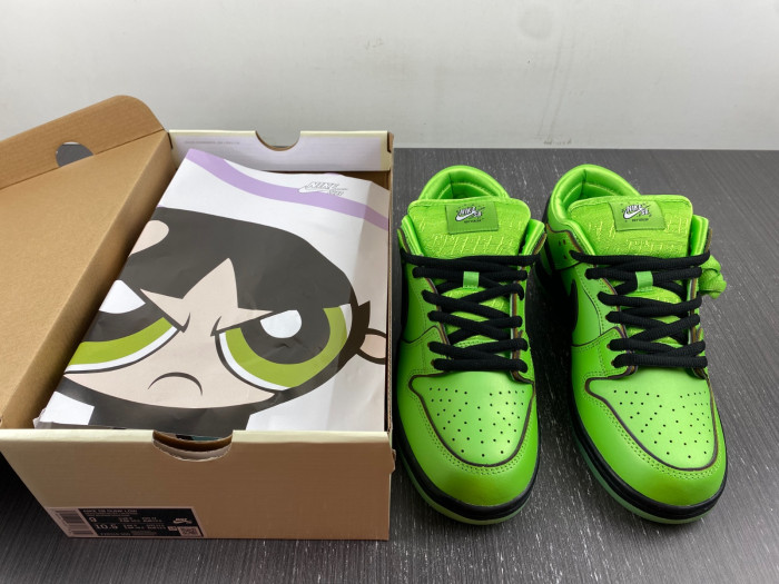 The Powerpuff Girls x Nike SB Dunk Low FZ8319-300