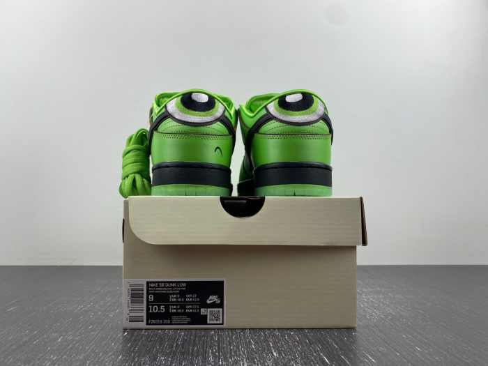 The Powerpuff Girls x Nike SB Dunk Low FZ8319-300