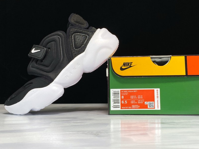 Nike Aqua Rift “Summit White” BQ4797-002