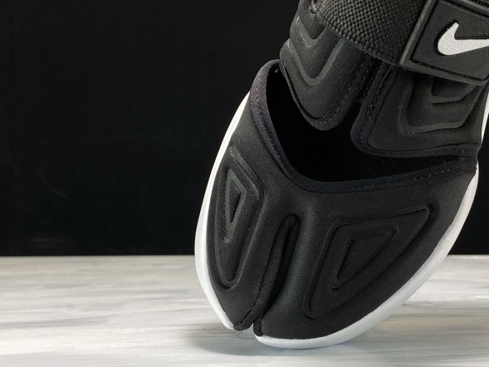 Nike Aqua Rift “Summit White” BQ4797-002