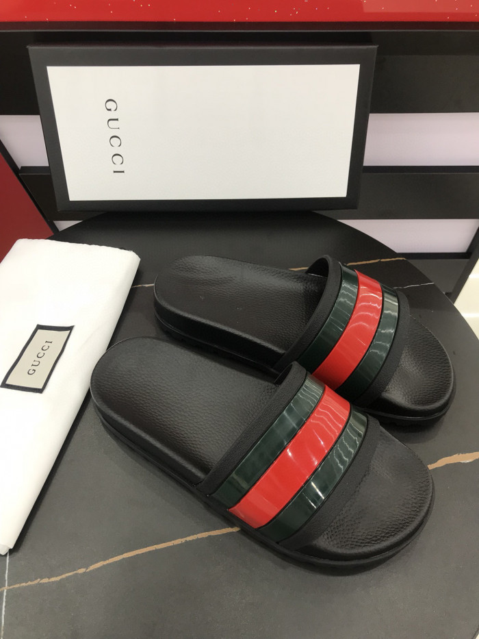 GC SANDALS