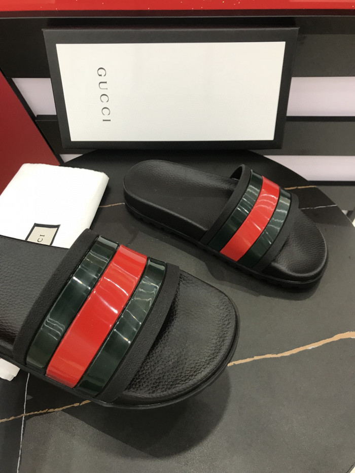 GC SANDALS